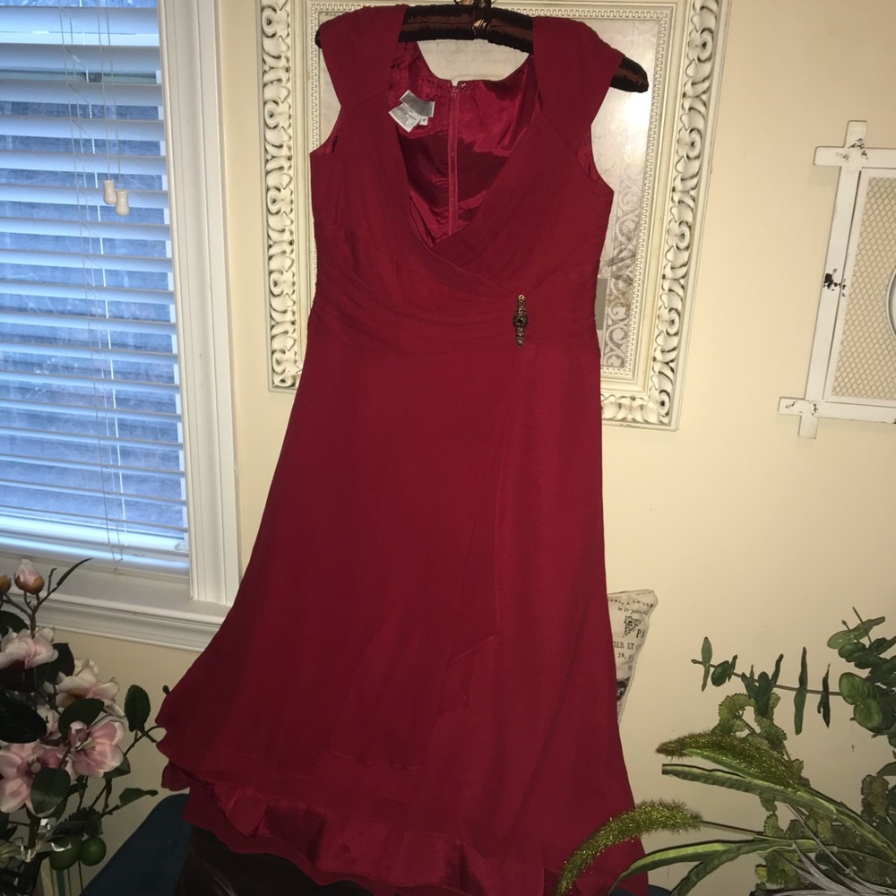 Maggy London Petites Women’s Silk Red Dress